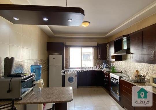 شقة للبيع  قرب طريق المطار والمدرسة الوردية و الظهير